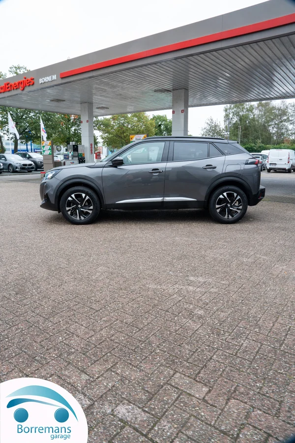 Peugeot 2008 (2022) — foto 33 van 45