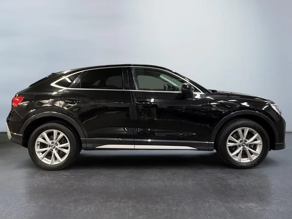 AUDI Q3 Sportback (2020) — foto 25 van 29