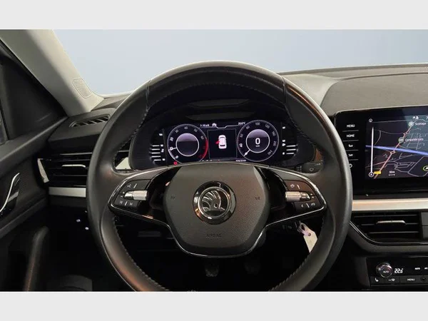 Skoda Kamiq (2020) — foto 6 van 27
