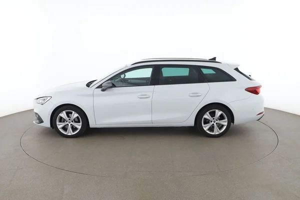 Seat Leon (2021) — foto 9 van 16