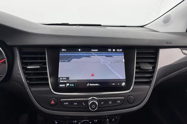 Opel Crossland (2023) — foto 9 van 25