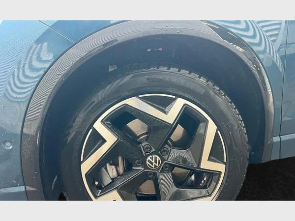 Volkswagen Tiguan (2024) — foto 21 van 22