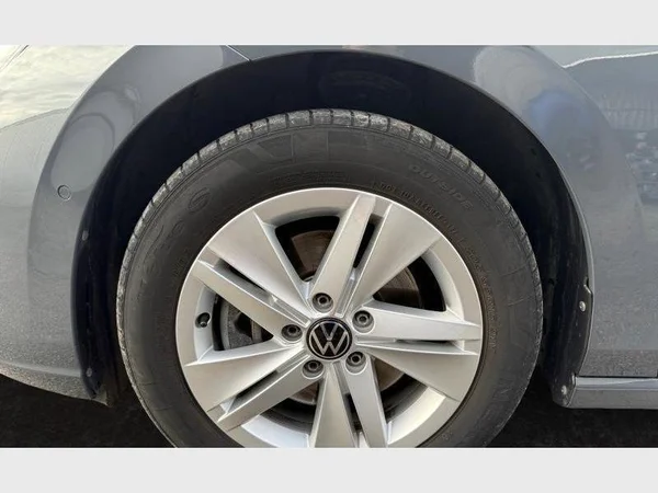 Volkswagen Golf Variant VIII (2023) — foto 23 van 23