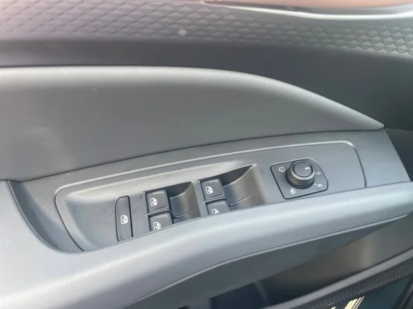 CUPRA Raval (2026) — foto 4 van 22