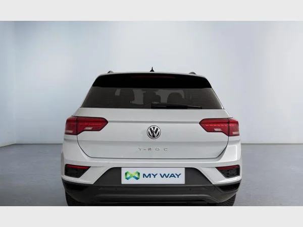 VOLKSWAGEN T-Roc (2019) — foto 13 van 15