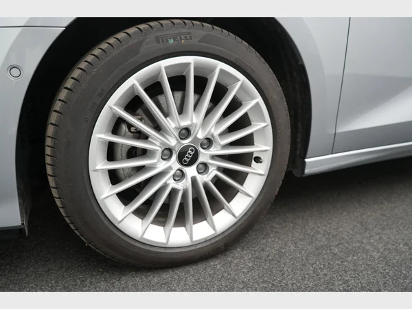 AUDI A3 Sportback PHEV (2024) — foto 27 van 29