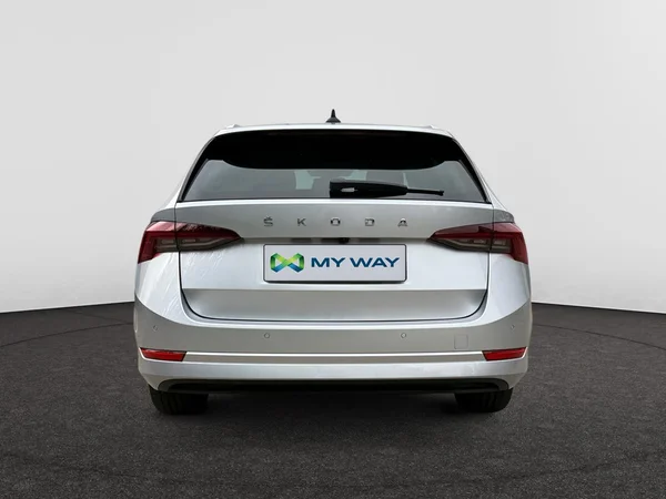 SKODA Octavia Combi (2021) — foto 20 van 24