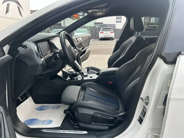 Bmw 218 (2022) — foto 20 van 22