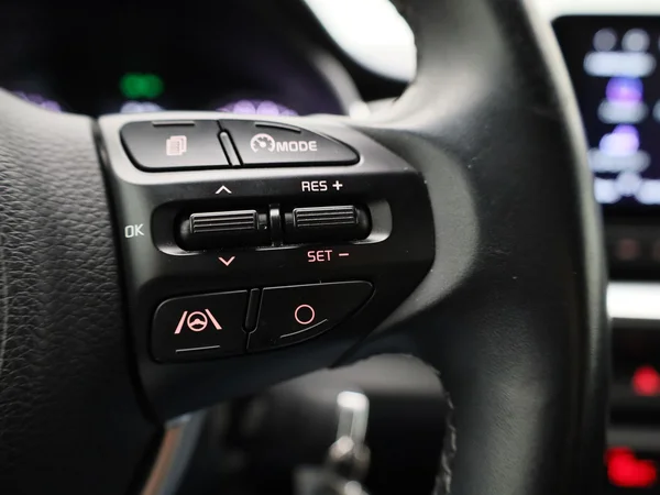 Kia Stonic (2021) — foto 7 van 35