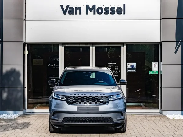 Land Rover Range Rover Velar (2022) — foto 12 van 27