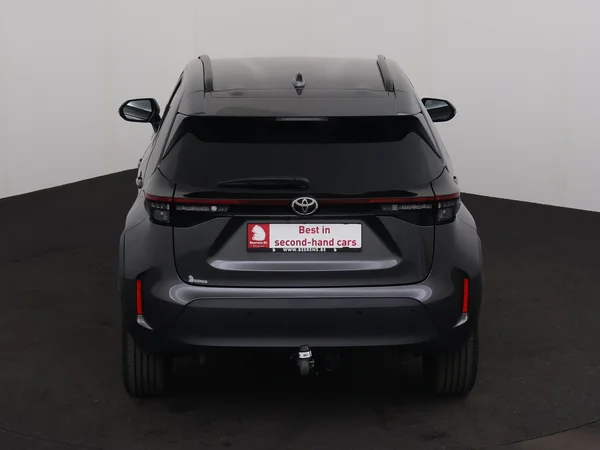 TOYOTA Yaris Cross (2024) — foto 24 van 27
