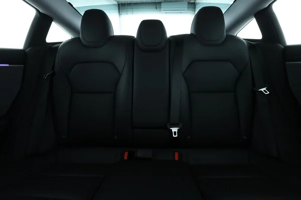 Tesla Model 3 (2024) — foto 6 van 16