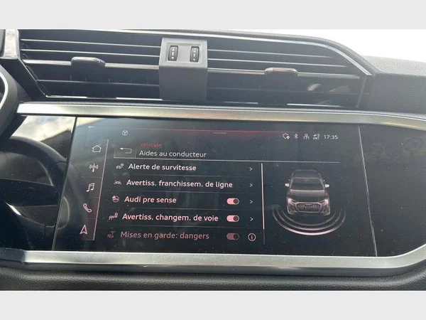 Audi Q3 Sportback (2021) — foto 9 van 29