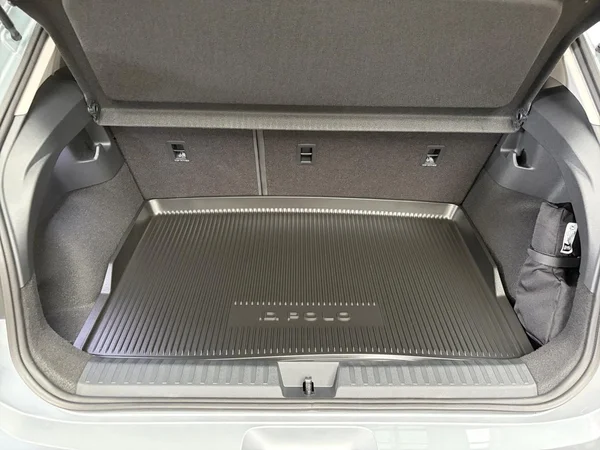 VOLKSWAGEN ID.Polo (2026) — foto 17 van 25