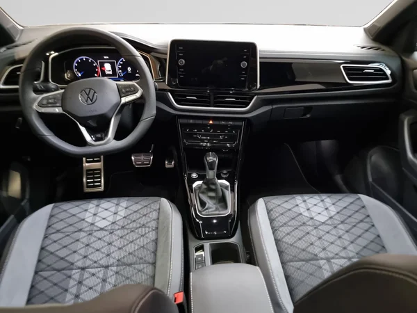 VOLKSWAGEN T-Roc (2026) — foto 17 van 24