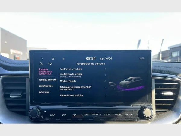 Kia XCEED (2024) — foto 8 van 29