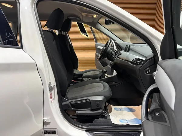 Bmw X1 (2017) — foto 11 van 26