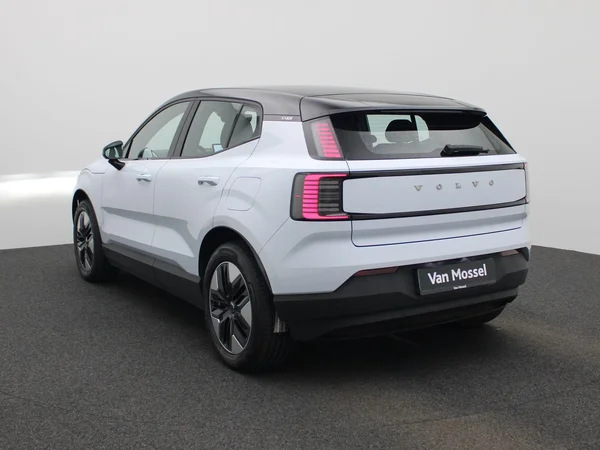 Volvo EX30 (2024) — foto 12 van 43
