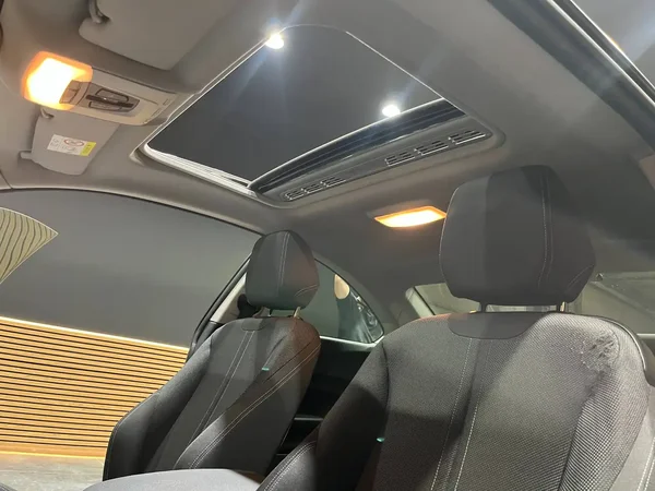 Bmw 220 (2021) — foto 21 van 21