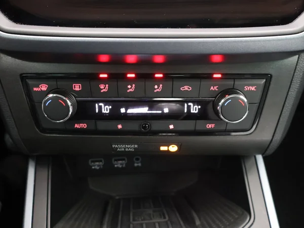 SEAT Arona (2021) — foto 13 van 25