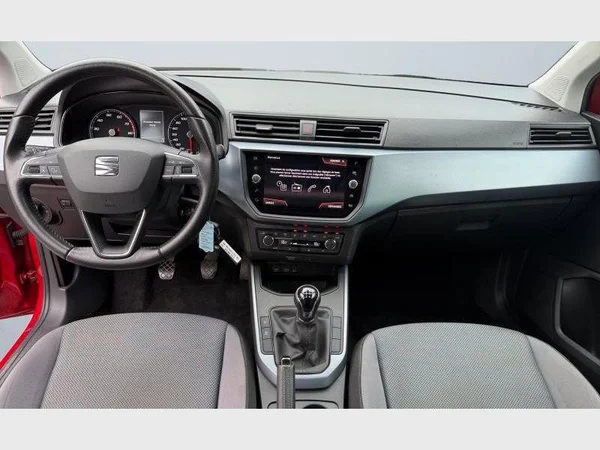 Seat Arona (2020) — foto 12 van 27
