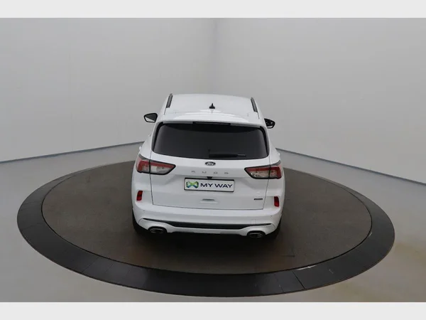 FORD Kuga FHEV (2024) — foto 29 van 29