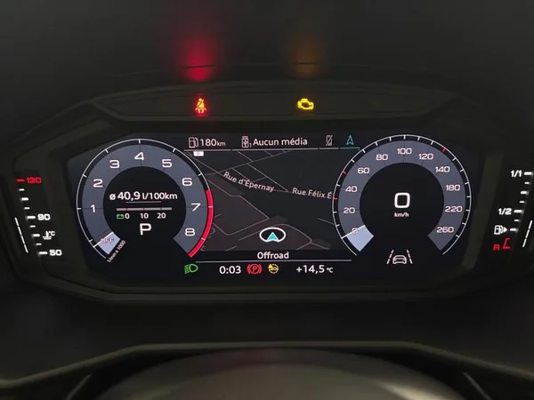 AUDI A1 Allstreet (2023) — foto 6 van 28