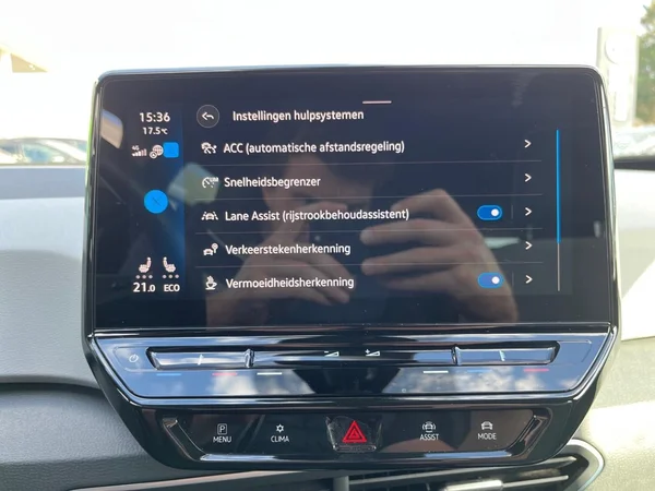 VOLKSWAGEN ID.3 (2021) — foto 8 van 22