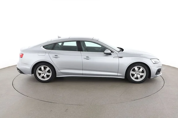 Audi A5 (2020) — foto 13 van 16