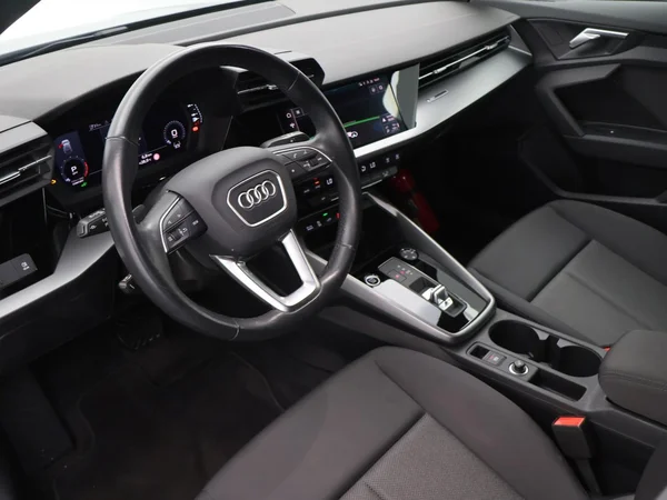 AUDI A3 Sportback PHEV (2024) — foto 23 van 25