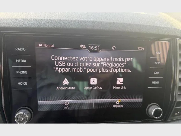 Skoda Karoq (2023) — foto 7 van 27