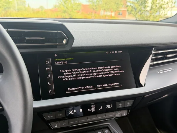 AUDI A3 Sedan (2025) — foto 4 van 17