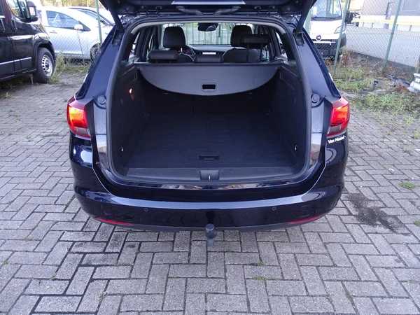 Opel Astra (2019) — foto 9 van 27