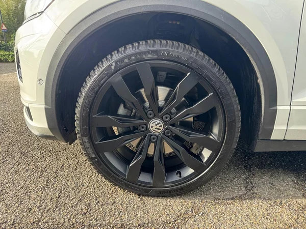 VOLKSWAGEN T-Roc Cabriolet (2020) — foto 2 van 16