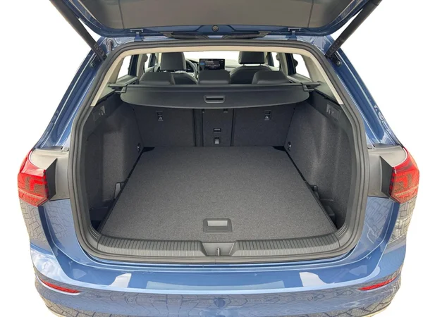 VOLKSWAGEN Golf VIII SW (2026) — foto 3 van 19