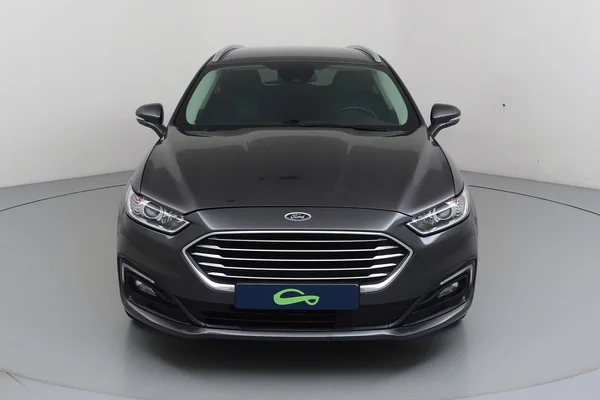 Ford Mondeo Clipper Hybrid (2020) — foto 35 van 36