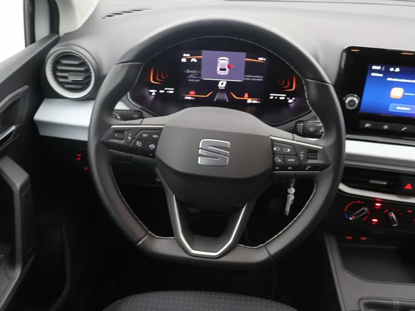 SEAT Ibiza (2024) — foto 4 van 26
