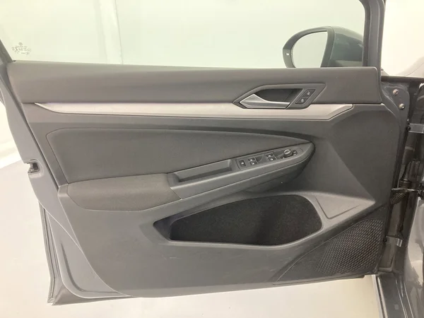 VOLKSWAGEN Golf Variant VIII (2021) — foto 11 van 36