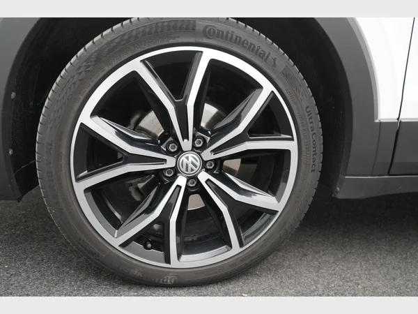 VOLKSWAGEN T-Cross (2019) — foto 3 van 22