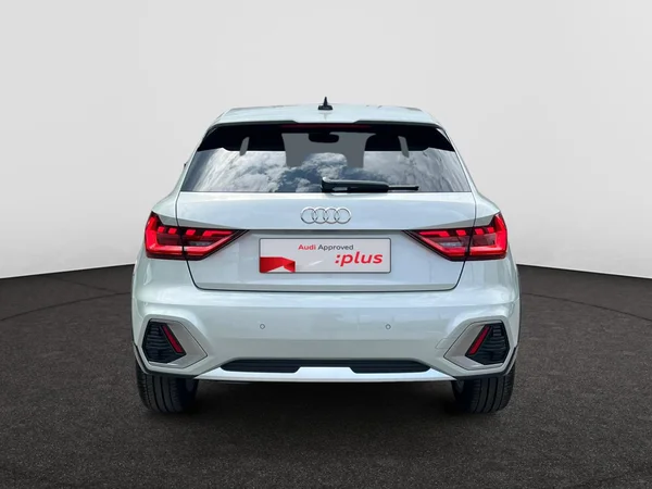 AUDI A1 Allstreet (2025) — foto 19 van 24