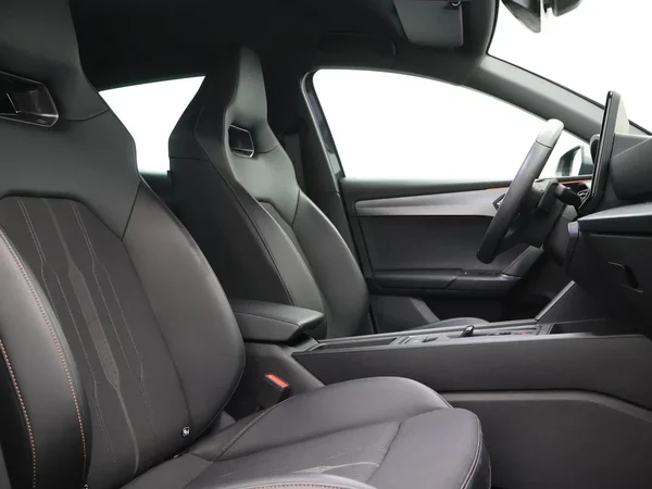CUPRA Leon (2023) — foto 30 van 31