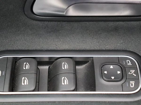 Mercedes-Benz A-Klasse (2023) — foto 2 van 32