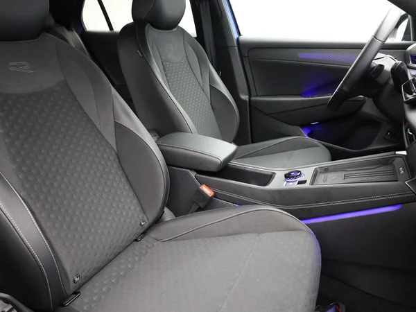 VOLKSWAGEN T-Roc (2026) — foto 18 van 23