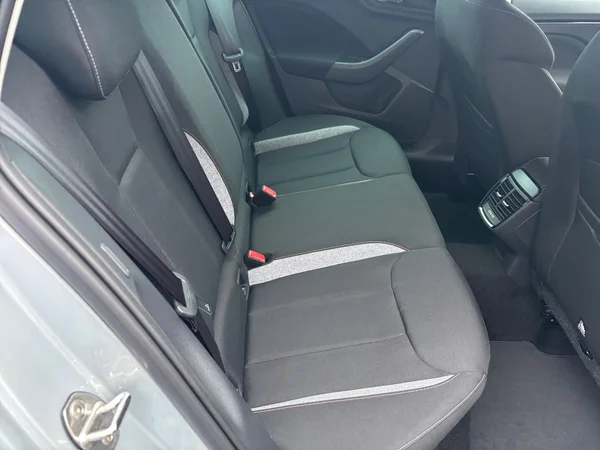 SKODA Kamiq (2024) — foto 18 van 22