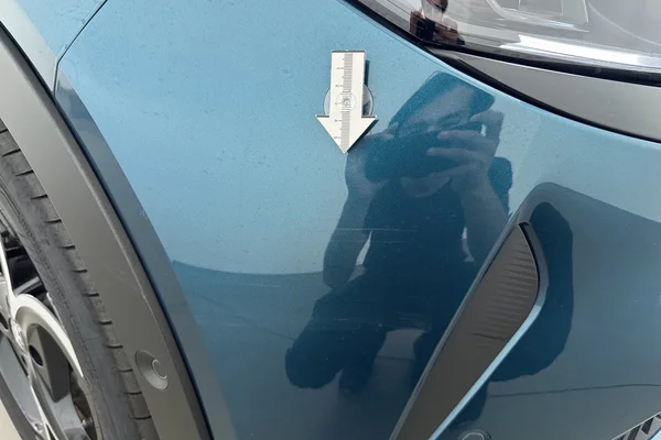 Alfa Romeo Junior (2025) — foto 10 van 18
