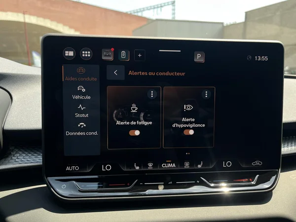 CUPRA Terramar e-Hybrid (PHEV) (2026) — foto 5 van 18