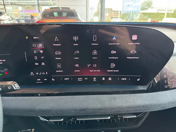 AUDI SQ6 e-tron (2026) — foto 4 van 23