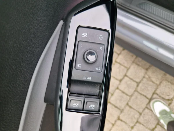 VOLKSWAGEN ID.3 (2023) — foto 18 van 28