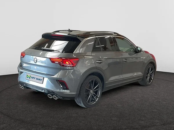 VOLKSWAGEN T-Roc R (2021) — foto 18 van 22