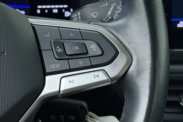 Volkswagen Taigo (2024) — foto 6 van 17